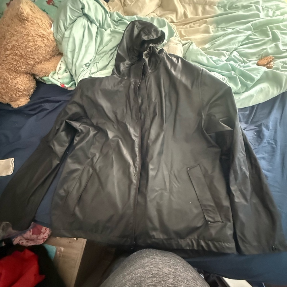 Helly Hansen Men's Black Raincoat